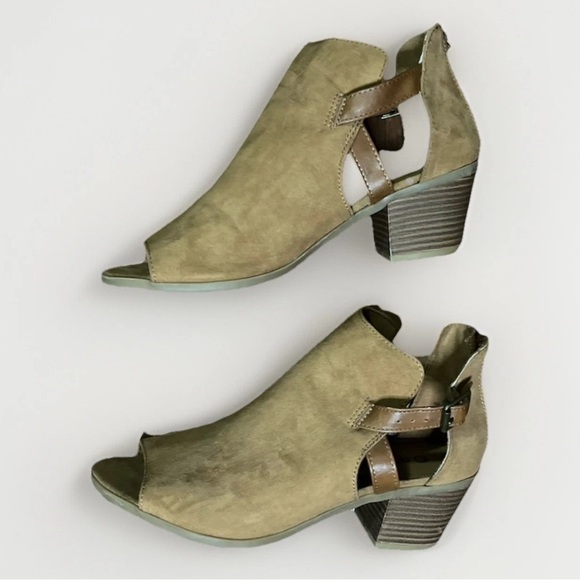 Makalu Tan Peep Toe Booties Size 7.5 - Picture 3 of 4